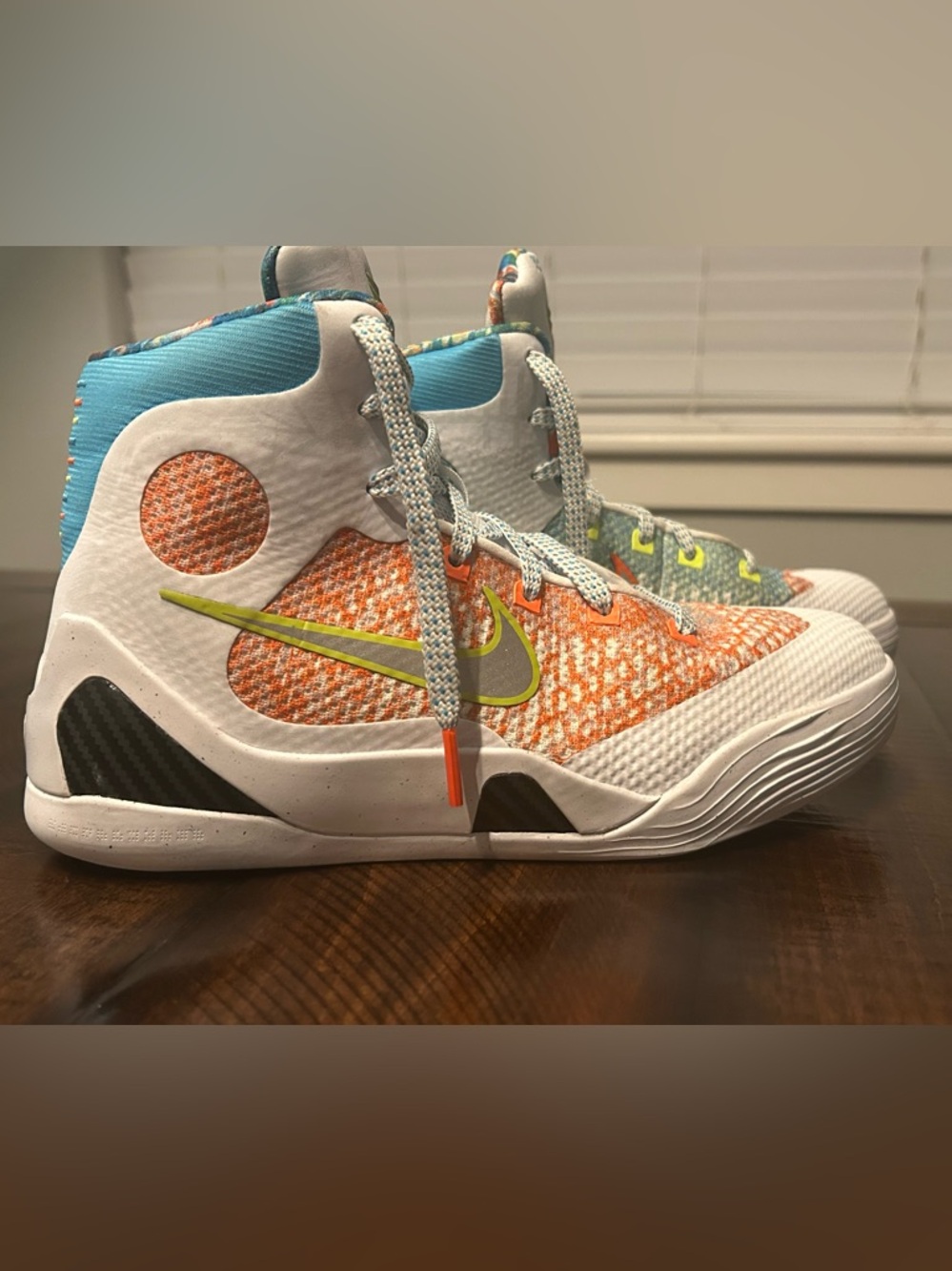 Like New Nike Kids Youth Kobe IX Elite Basketball Shoe